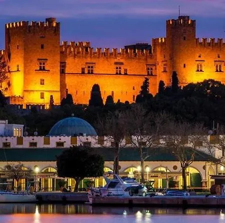 Folitsa Happy شقة Rhodes City